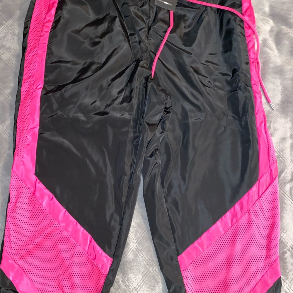 Windbreaker joggers
